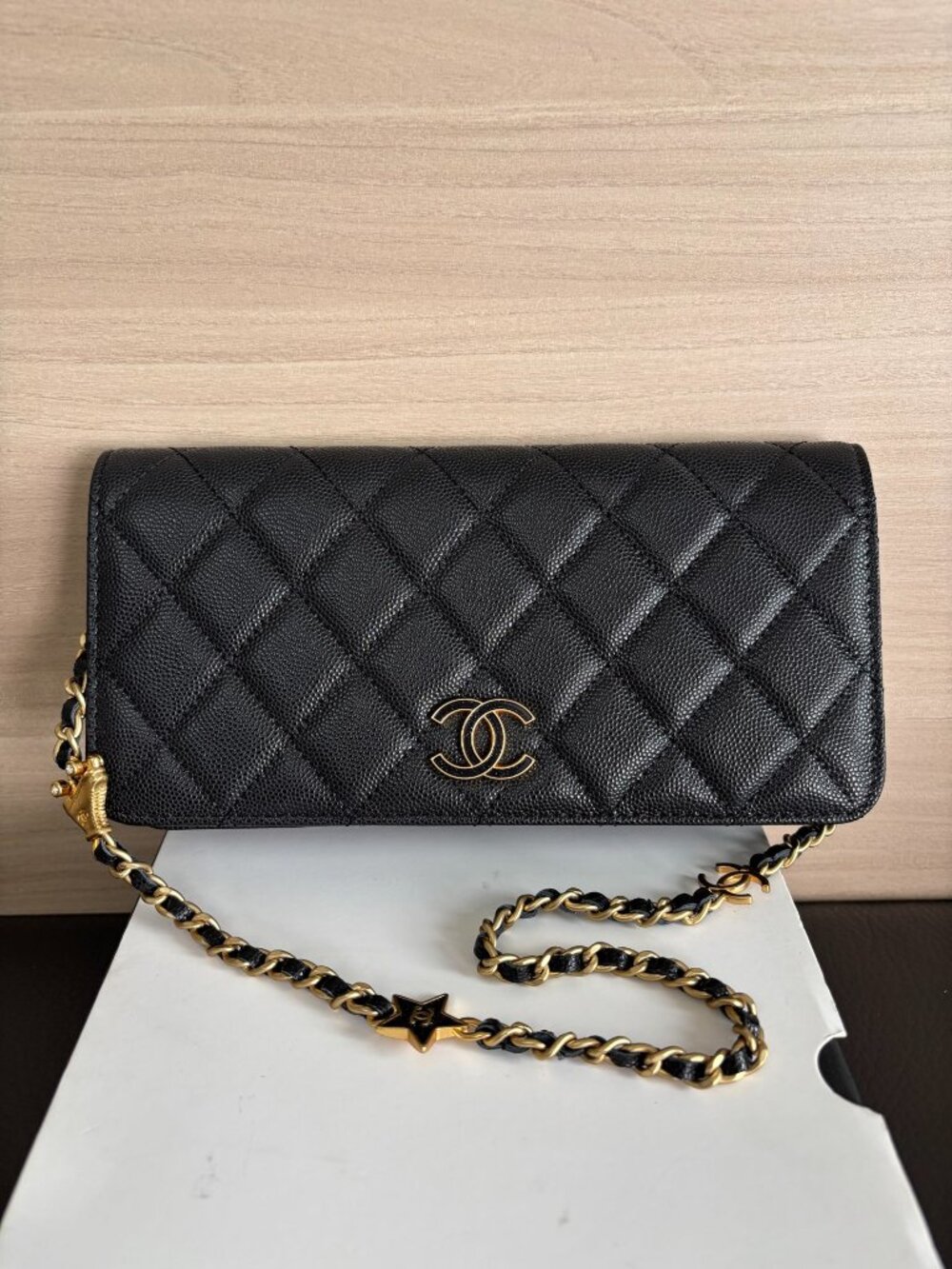 CHANEL bag